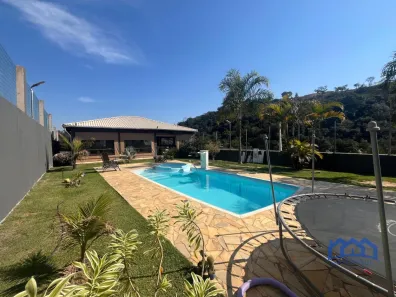 Fazenda / Sítio / Chácara com 4 Quartos à venda, 1000m² no , Mairinque