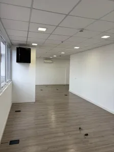 Conjunto Comercial / Sala para alugar, 66m² no Vila Homero Thon, Santo André