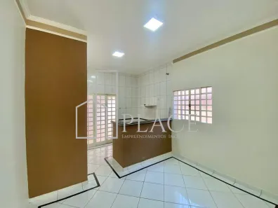 Fazenda / Sítio / Chácara com 3 Quartos para alugar, 160m² no Jardim Portal do Sol, Marília