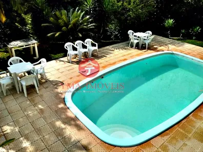 Fazenda / Sítio / Chácara com 3 Quartos à venda, 250m² no Centro (São João Novo), São Roque