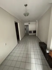 Casa com 2 Quartos para alugar, 80m² no Torre, Recife
