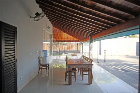 Casa de Condomínio com 3 Quartos à venda, 340m² no Jardim Tenis Clube, Olímpia