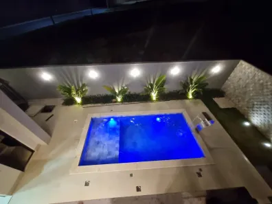 Casa de Condomínio com 4 Quartos à venda, 265m² no Jardins Capri, Senador Canedo