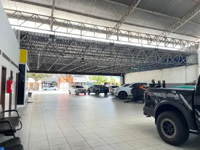Loja / Salão / Ponto Comercial com 2 Quartos para venda ou aluguel, 600m² no Lagoa Nova, Natal