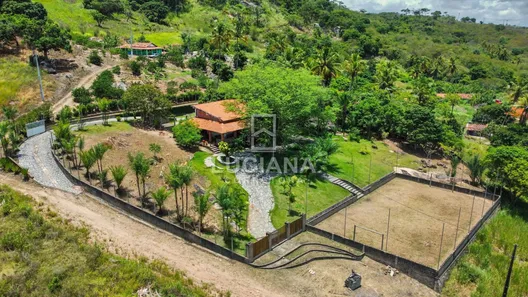 Fazenda / Sítio / Chácara com 2 Quartos à venda, 200m² no Zona Rural, Pombos