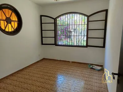 Casa com 3 Quartos para venda ou aluguel, 210m² no Jacaroá, Maricá