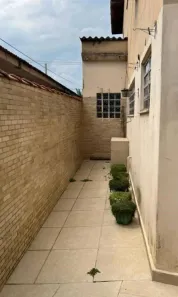 Sobrado com 3 Quartos à venda, 128m² no Vila Voturua, São Vicente