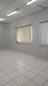 Galpão / Depósito / Armazém para venda ou aluguel, 300m² no Vila Dominguinho, Votorantim