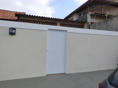 Galpão / Depósito / Armazém para alugar, 70m² no Centro, São Pedro da Aldeia