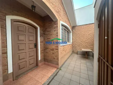 Casa com 3 Quartos para alugar, 179m² no Zona Central, Rio Claro