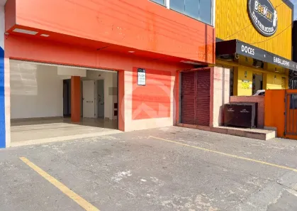 Loja / Salão / Ponto Comercial para alugar, 158m² no Maracanã, Colombo