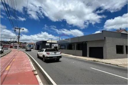 Galpão / Depósito / Armazém com 2 Quartos para alugar, 240m² no Jardim São Lourenço, Bragança Paulista