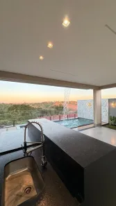 Casa de Condomínio com 3 Quartos à venda, 235m² no Jardins Nápoles, Senador Canedo