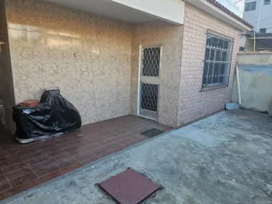 Casa com 3 Quartos para alugar, 100m² no Edson Passos, Mesquita