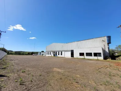 Galpão / Depósito / Armazém para alugar, 2500m² no Autódromo, Chapecó