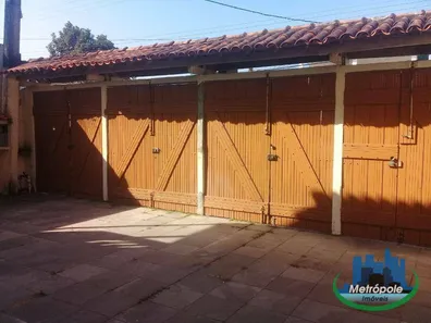 Hotel / Motel / Pousada com 11 Quartos à venda, 320m² no Enseada, Guarujá