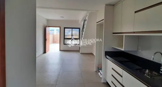 Sobrado com 2 Quartos à venda, 79m² no Centro, Paulo Lopes
