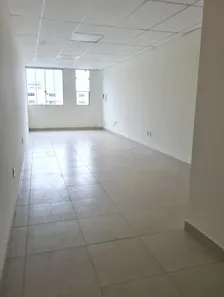 Loja / Salão / Ponto Comercial para alugar, 35m² no Centro, Macaé