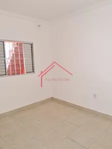 Casa com 2 Quartos para alugar, 150m² no km 18, Osasco