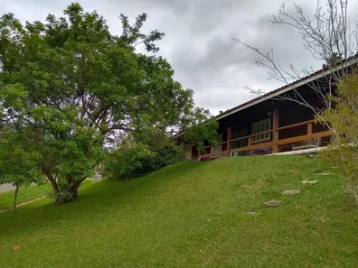 Casa de Condomínio com 4 Quartos à venda, 250m² no Fazenda Palao (Alpes de Guararema), Guararema