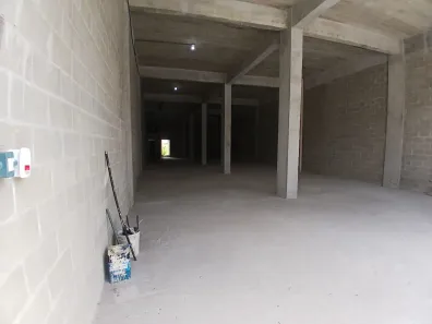 Loja / Salão / Ponto Comercial para alugar, 290m² no Belmonte, Queimados