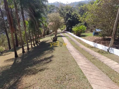 Fazenda / Sítio / Chácara com 7 Quartos à venda, 400m² no Boa Vista, 