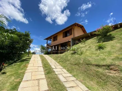 Fazenda / Sítio / Chácara com 4 Quartos à venda, 450m² no Pedro do Rio, Petrópolis
