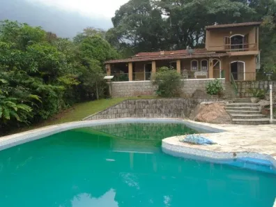 Casa de Condomínio com 4 Quartos à venda, 300m² no Caneca Fina, Guapimirim