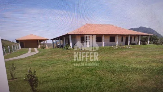 Fazenda / Sítio / Chácara com 4 Quartos à venda, 300m² no Boa Esperança, Rio Bonito