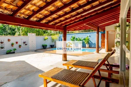 Fazenda / Sítio / Chácara com 3 Quartos à venda, 300m² no Granjas Rurais Reunidas São Judas Tadeu, Taubaté