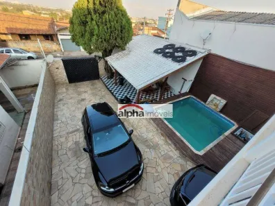 Sobrado com 3 Quartos à venda, 160m² no Jardim Denadai (Nova Veneza), Sumaré
