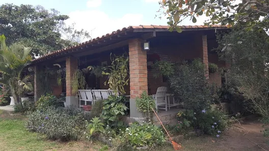 Fazenda / Sítio / Chácara com 8 Quartos à venda, 3000m² no Gravatá Centro, Gravatá