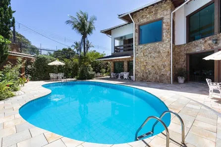 Hotel / Motel / Pousada com 6 Quartos à venda, 963m² no Enseada, Guarujá