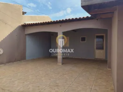 Casa de Vila com 2 Quartos para alugar, 70m² no Jardim Itamaraty, Ourinhos