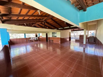 Fazenda / Sítio / Chácara com 4 Quartos à venda, 300m² no , Nerópolis