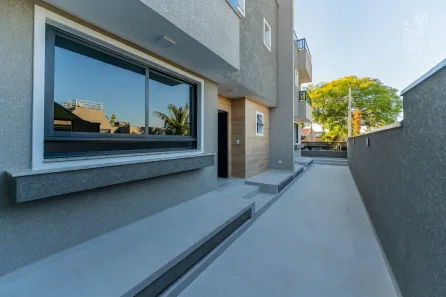 Sobrado com 3 Quartos à venda, 234m² no São Lourenço, Curitiba