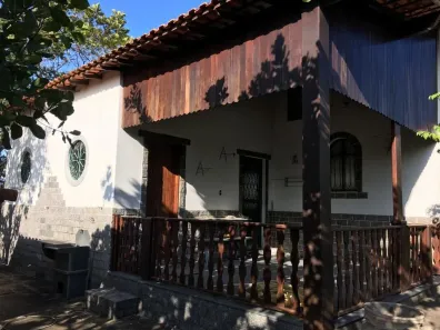 Casa com 2 Quartos à venda, 150m² no Novo Horizonte, Araruama
