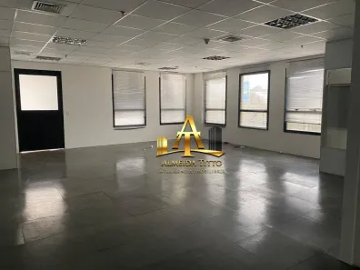 Conjunto Comercial / Sala para alugar, 127m² no Alphaville Industrial, Barueri