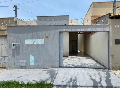 Casa com 2 Quartos à venda, 85m² no Residencial Ravena, Senador Canedo