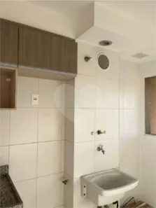 Apartamento com 2 Quartos para venda ou aluguel, 60m² no Votupoca, Barueri