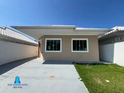 Casa com 2 Quartos à venda, 90m² no Hospício, Araruama