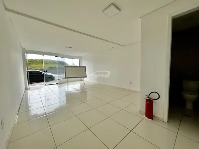 Conjunto Comercial / Sala para alugar, 32m² no Itajubá, Barra Velha