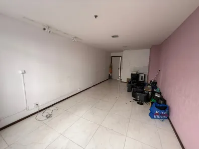 Conjunto Comercial / Sala para alugar, 28m² no Icaraí, Niterói