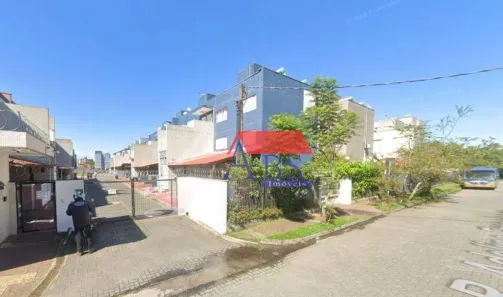 Casa de Condomínio com 2 Quartos à venda, 83m² no Parque São Luis, Cubatão