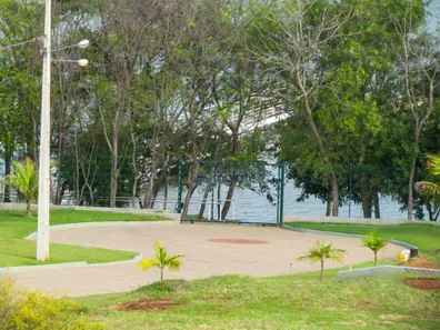 Terreno / Lote / Condomínio à venda, 616m² no Primeiro de Maio, Primeiro de Maio