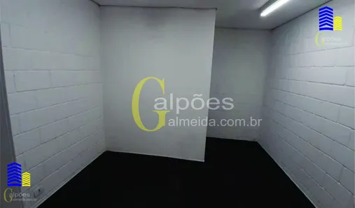 Galpão / Depósito / Armazém para alugar, 400m² no Vila Endres, Guarulhos