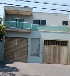 Loja / Salão / Ponto Comercial para alugar, 240m² no Vila Nova, Arapongas