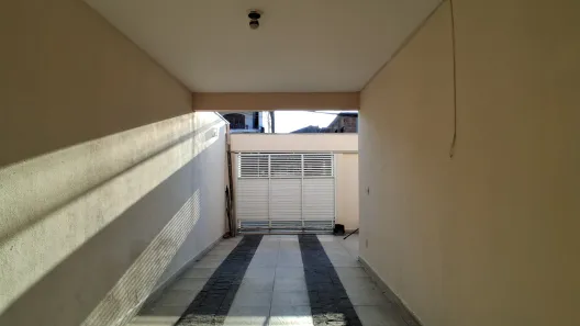 Casa com 3 Quartos para alugar, 110m² no Parque Residencial Guadalajara, Nova Iguaçu