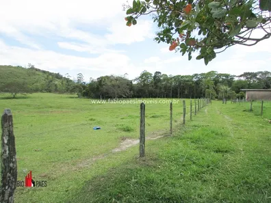 Fazenda / Sítio / Chácara à venda, 87900m² no Maraporã, Cachoeiras de Macacu