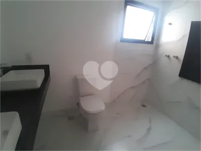 Casa de Condomínio com 3 Quartos para venda ou aluguel, 180m² no Cumbari, Mairiporã